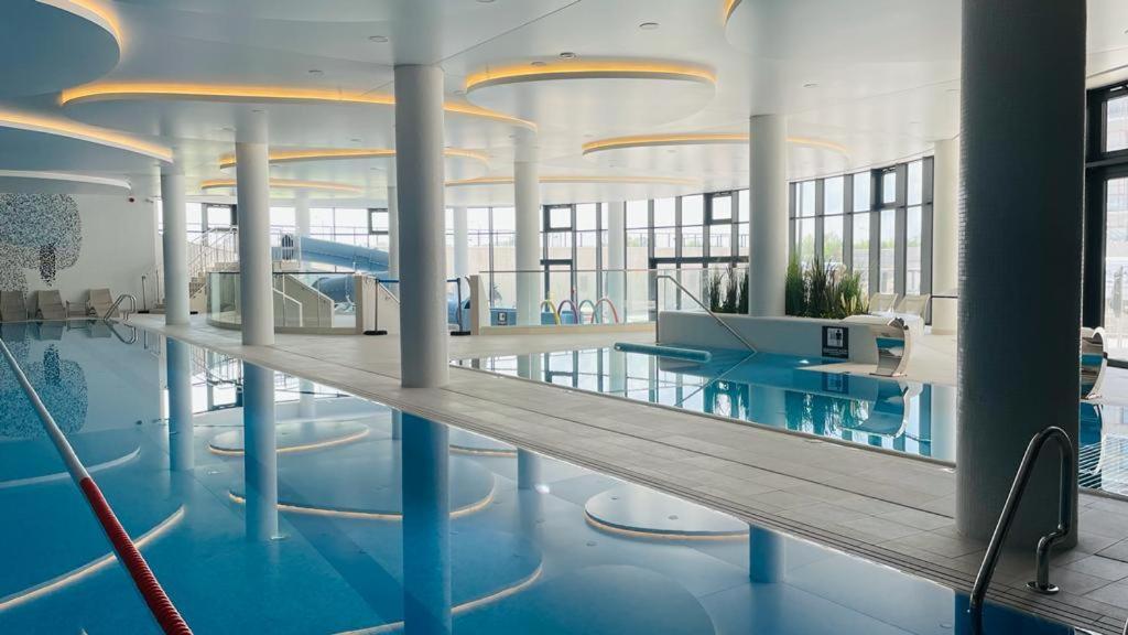 Polanki Aqua Apartamenty Nielimitowany Dostep Do Basenow Parking Free Колобжег Экстерьер фото